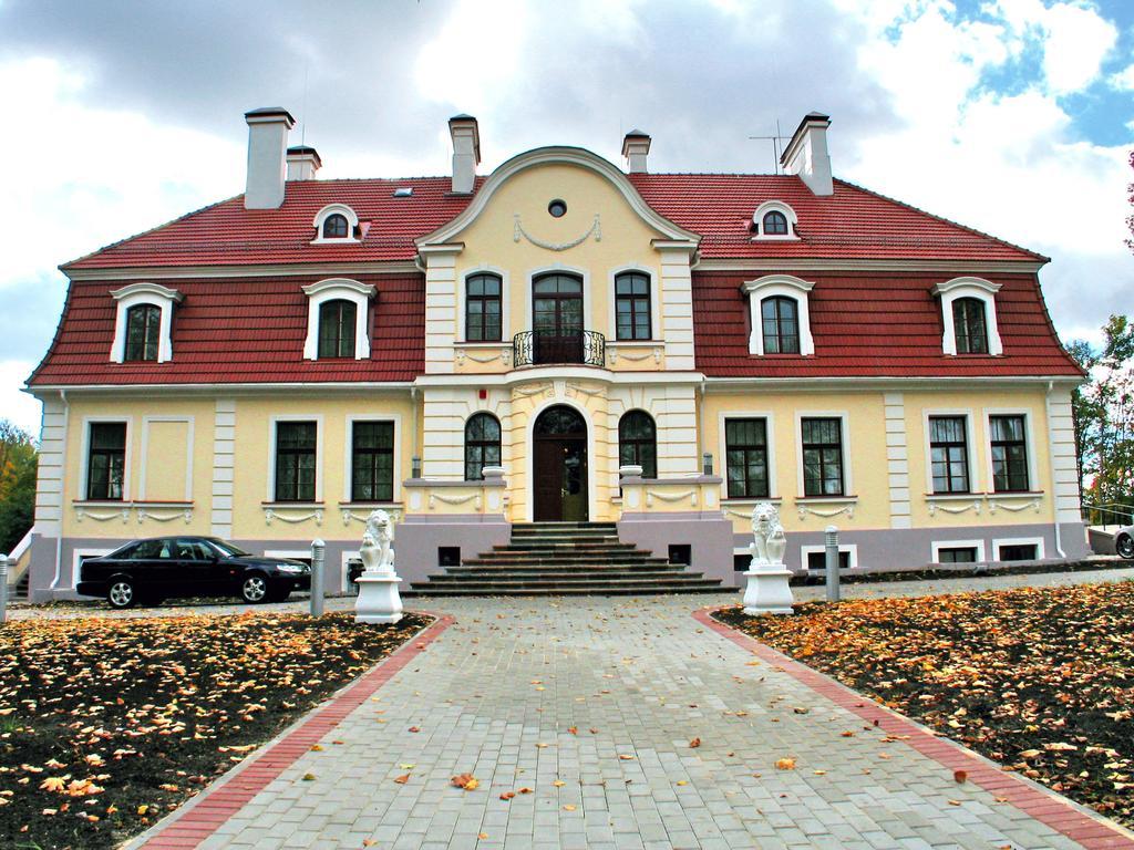 Sventes Muiza Hotel ภายนอก รูปภาพ
