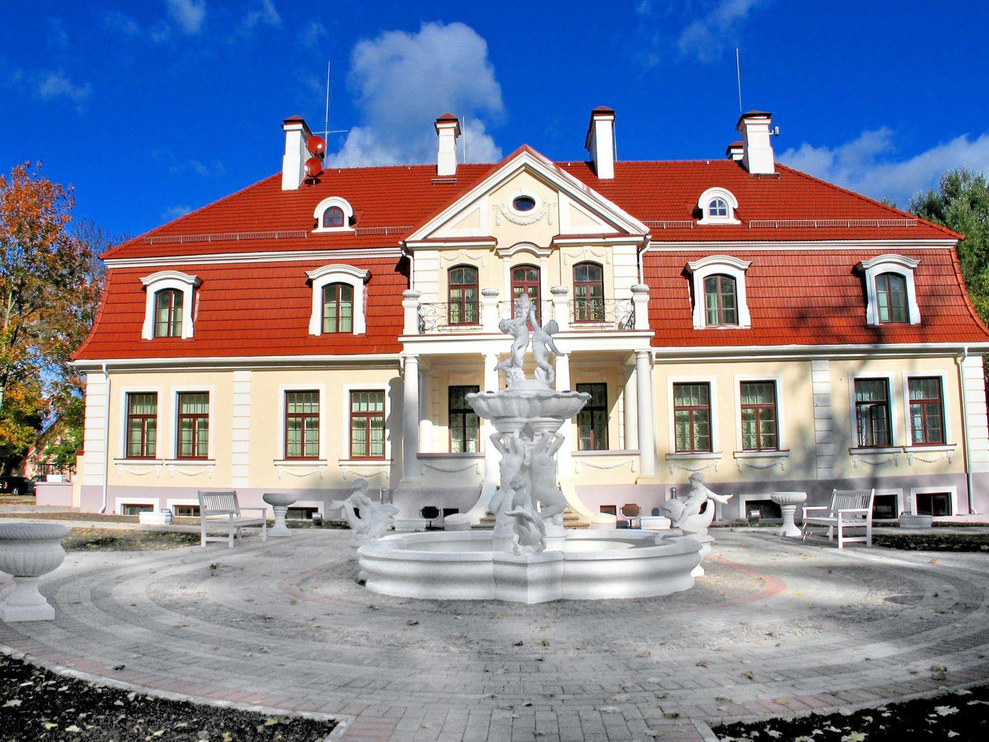 Sventes Muiza Hotel ภายนอก รูปภาพ