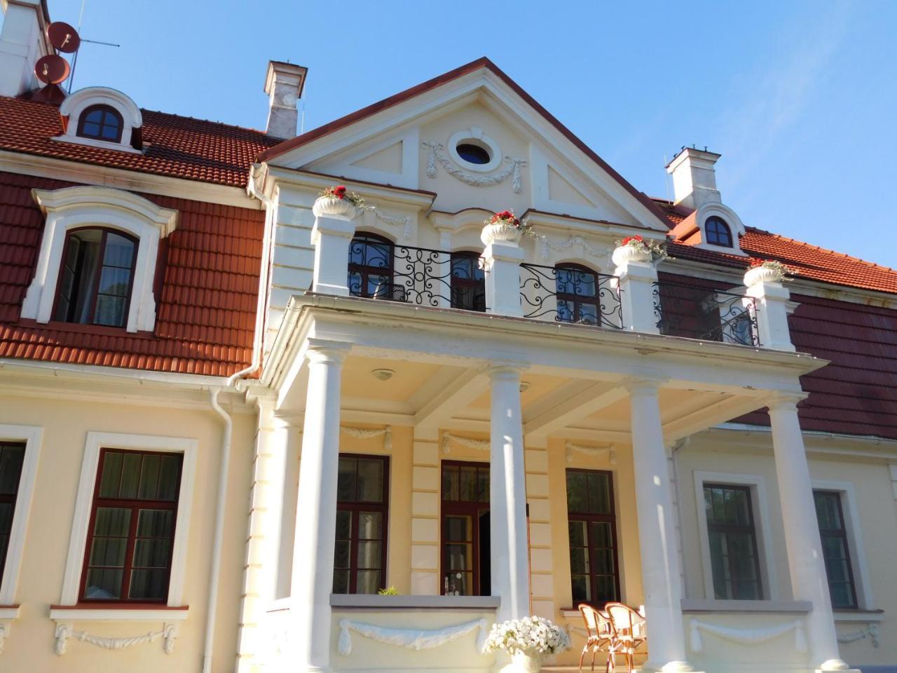 Sventes Muiza Hotel ภายนอก รูปภาพ
